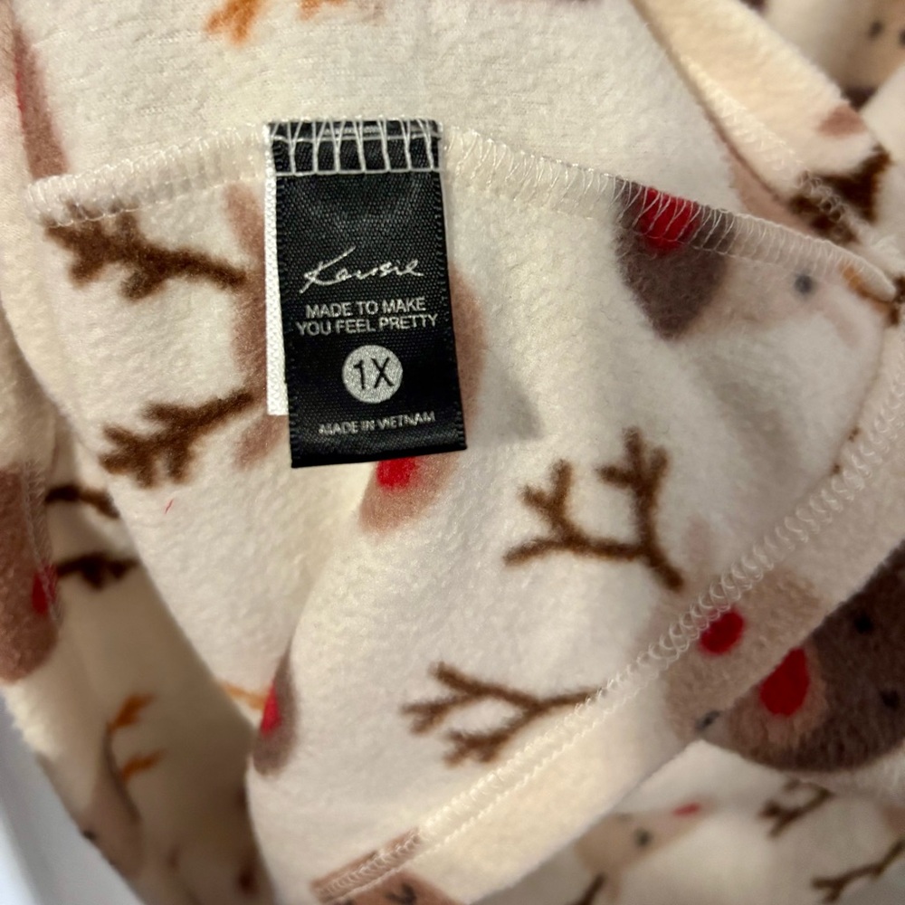 Kensie pj set 1X fleece nightgown and hat reindeer Christmas holiday New - Picture 7 of 11
